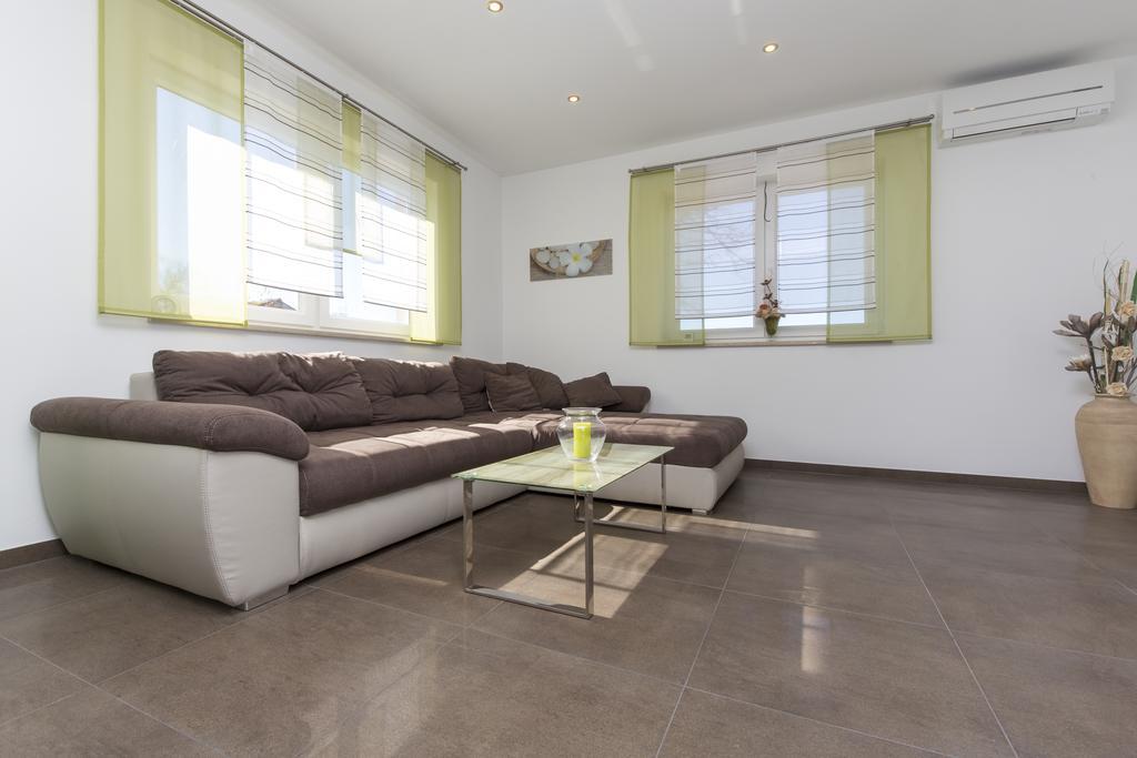 Villa Luka Nedeščina Zewnętrze zdjęcie